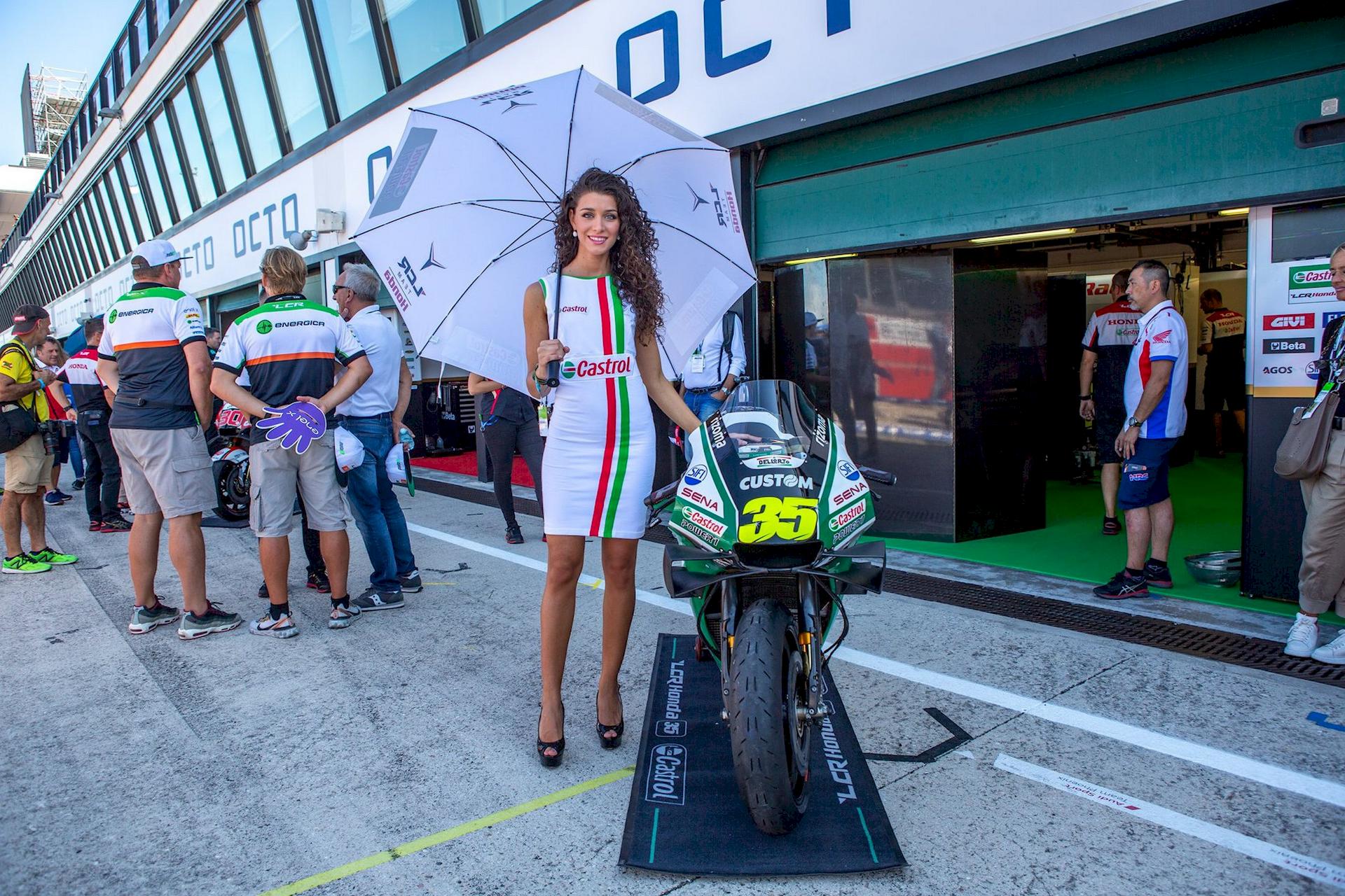 Paddock Girls Aragon 2019