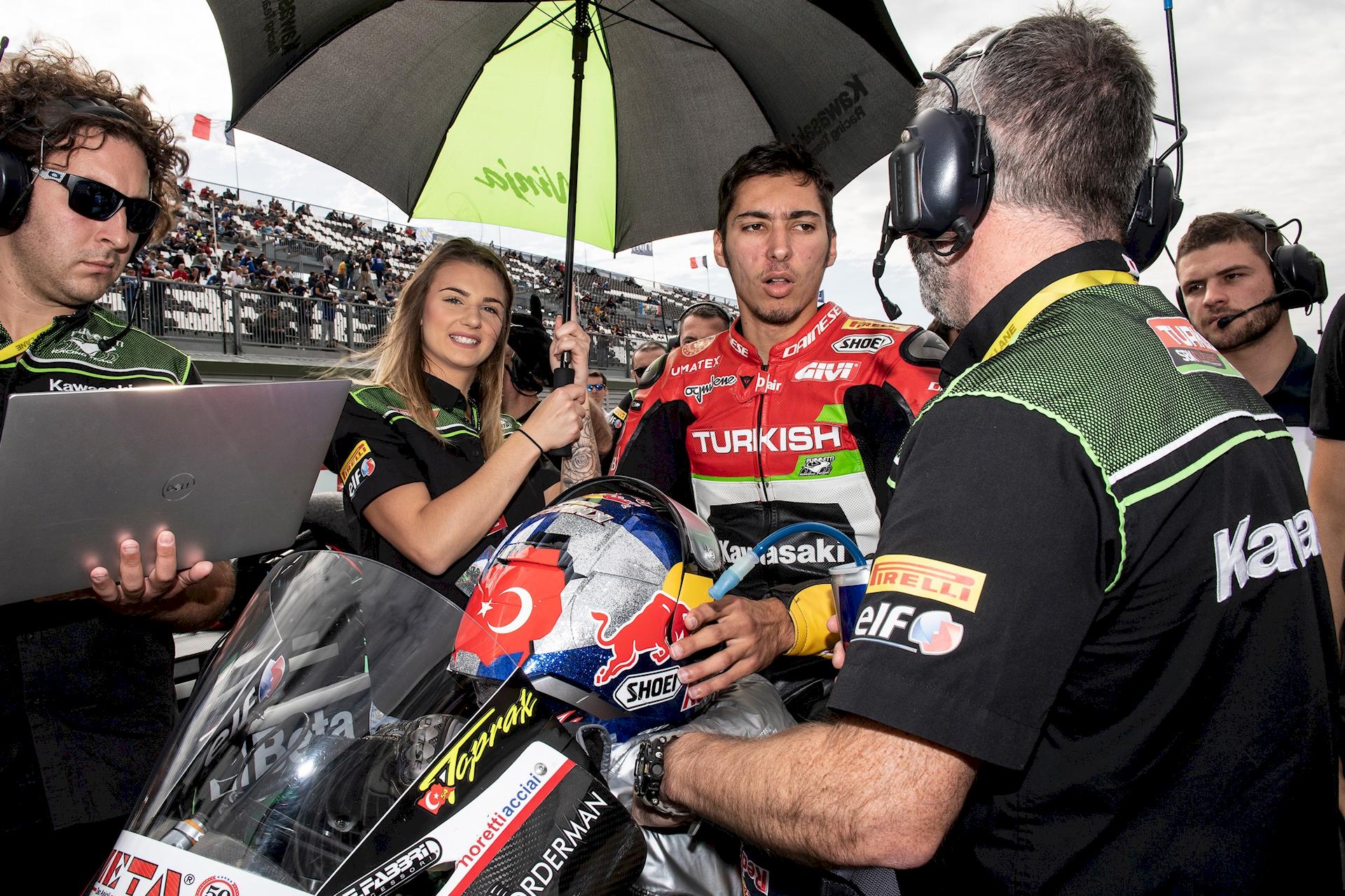 Paddock Girls SBK Magny Cours