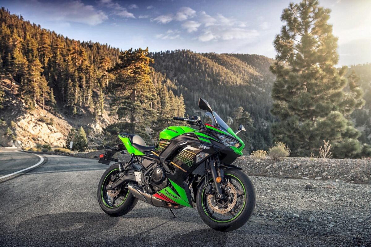 Nuova Kawasaki Ninja 650 MY 2020