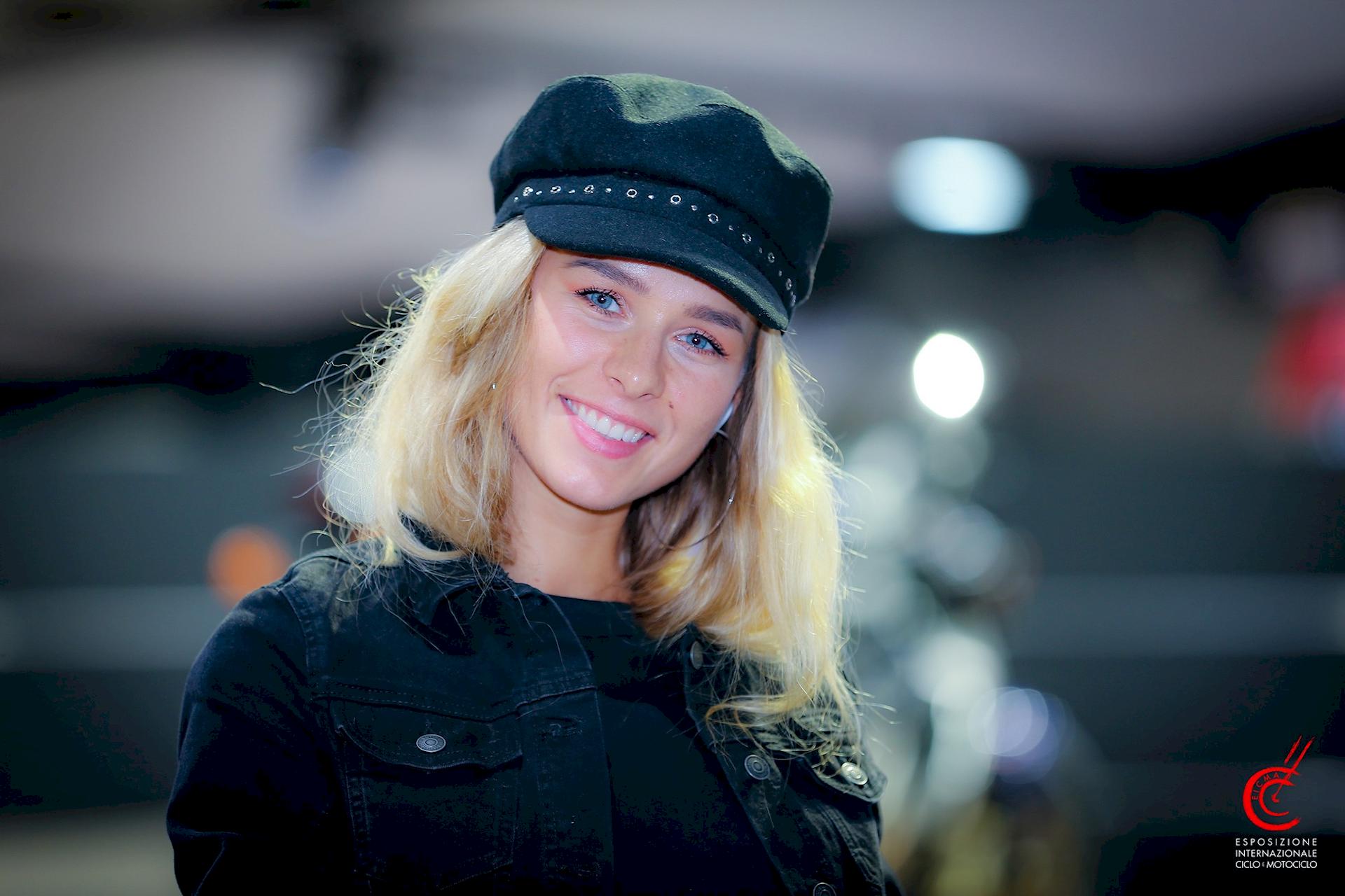 Eicma Girls 2019