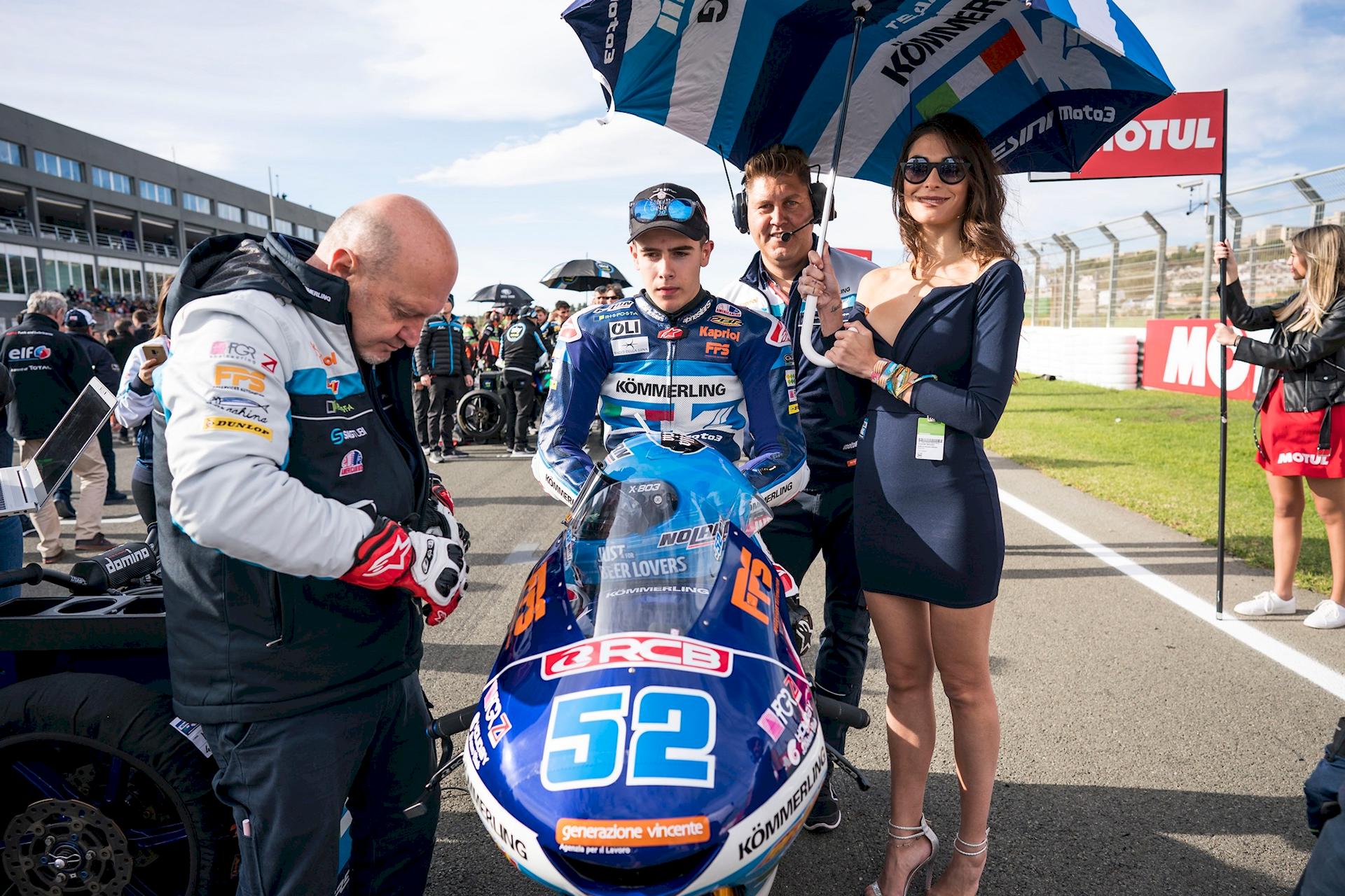 Paddock Girls Valencia 2019