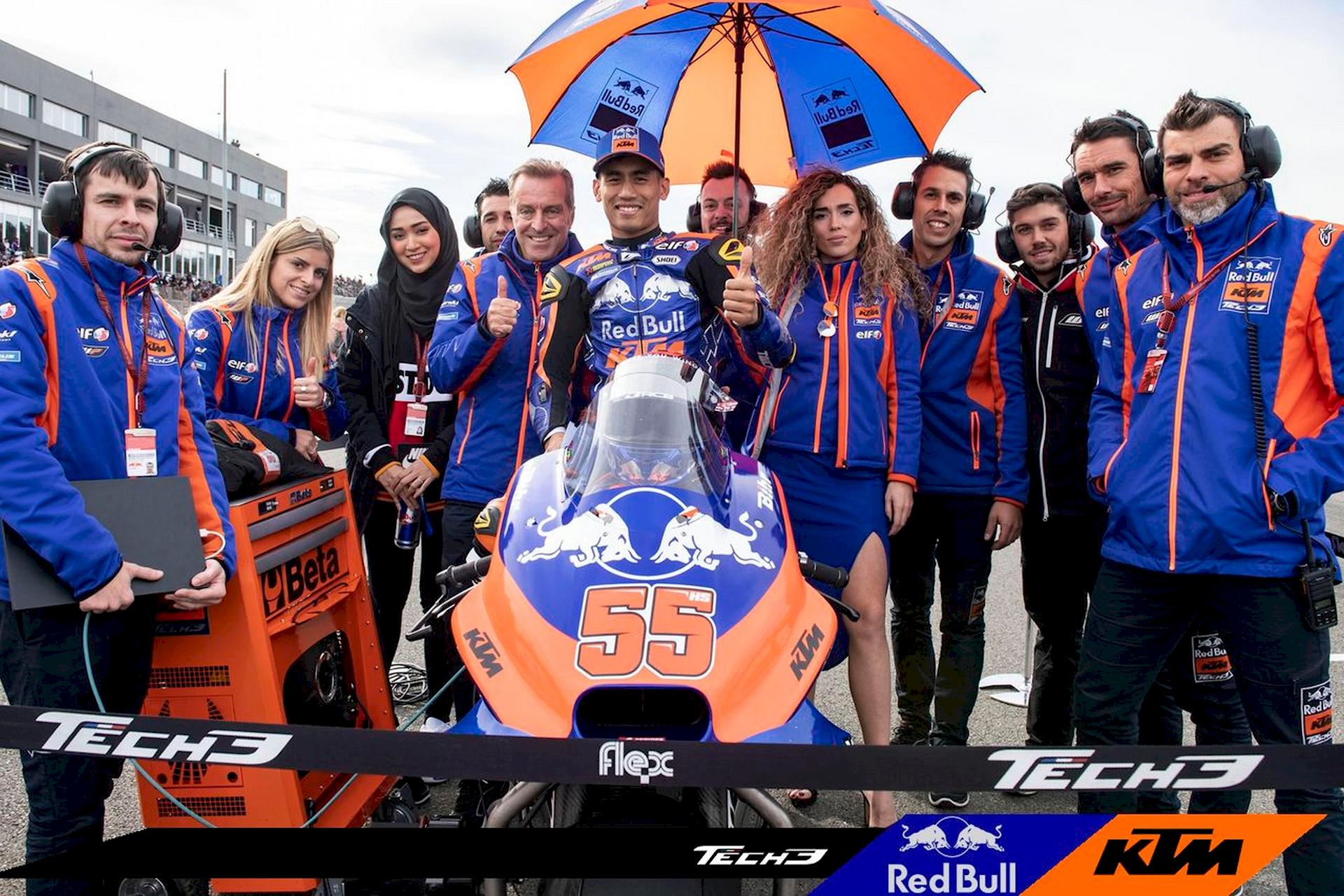 Paddock Girls Valencia 2019