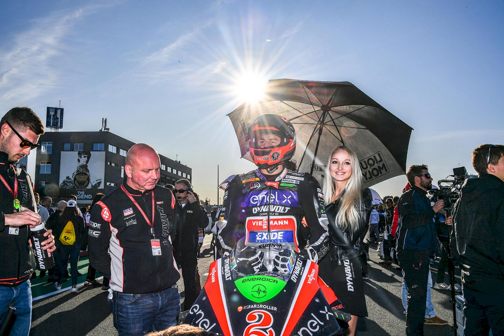 Paddock Girls Valencia 2019