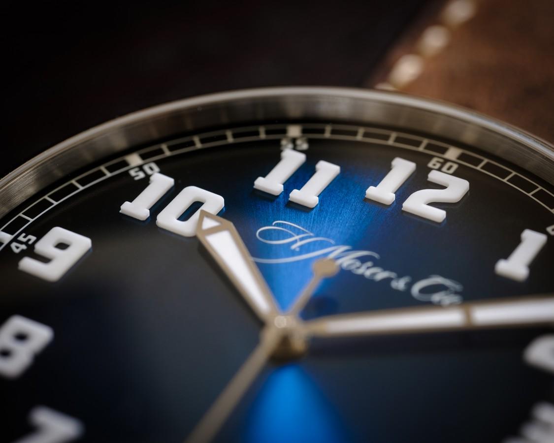 H Moser Heritage Centre Seconds Funky Blue