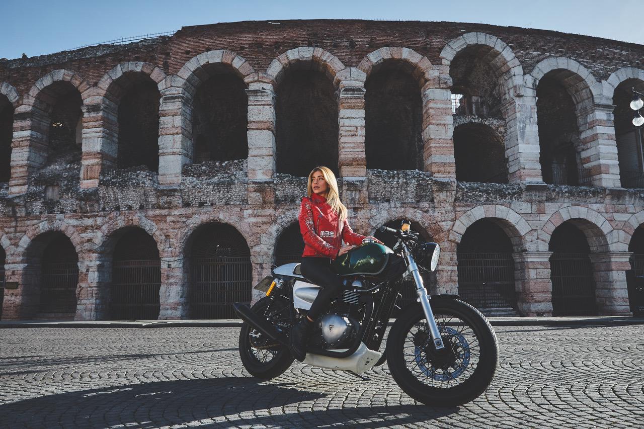 Motor Bike Expo 2020 Casco Rosso