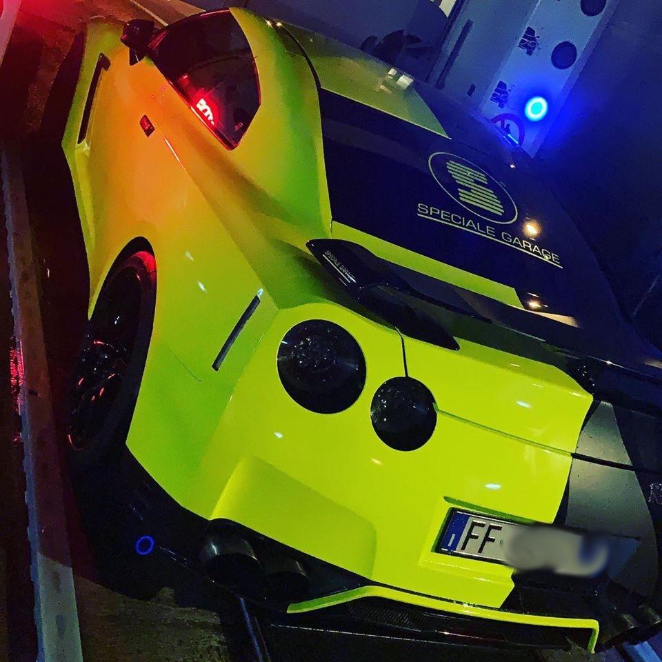 Nissan GT-R