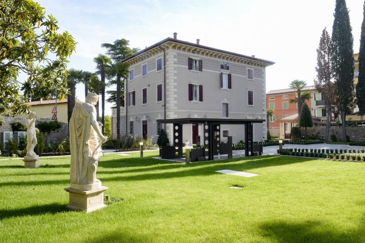 Montauto che scompare in giardino