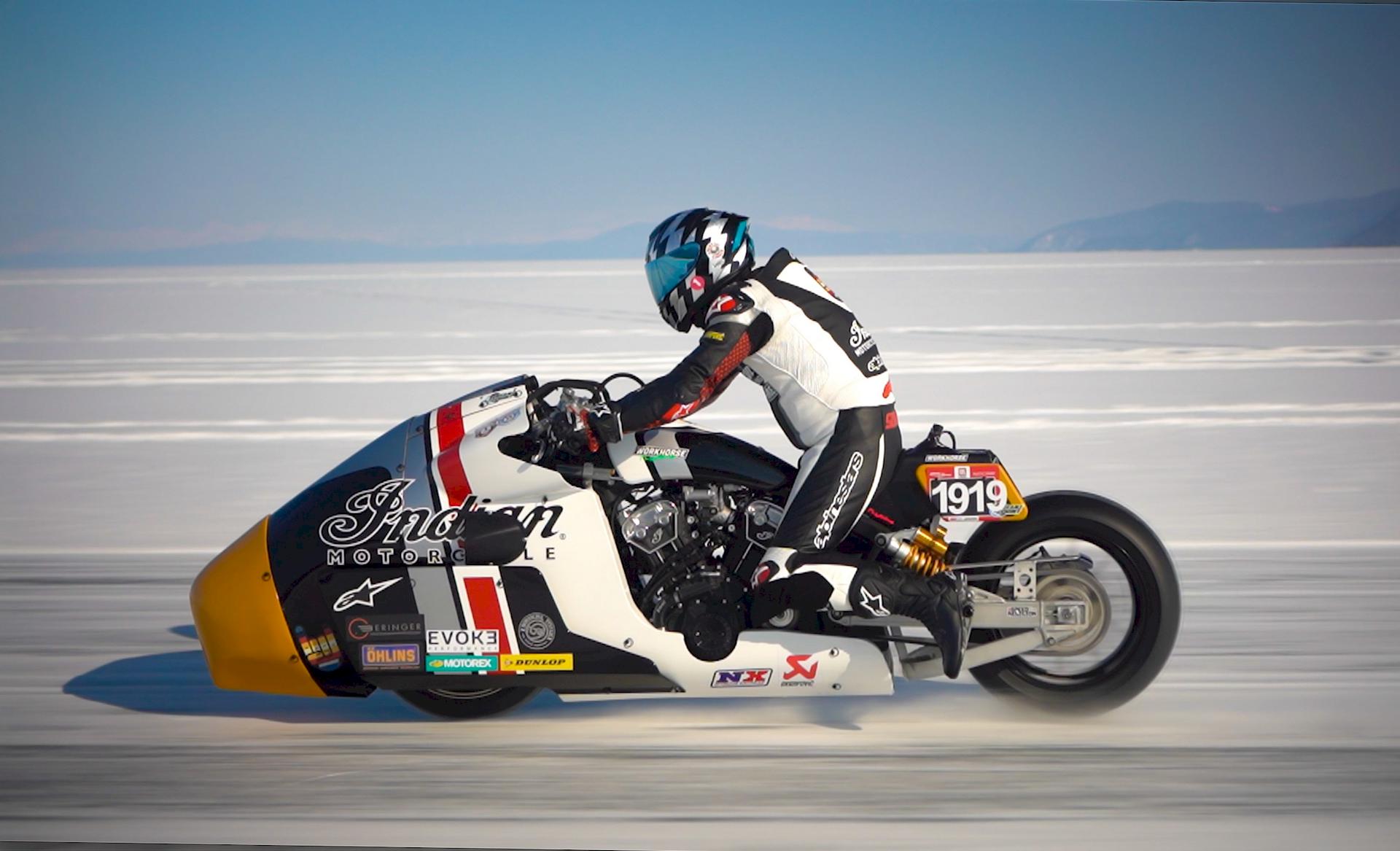 Indian Scout Bobber Appaloosa v2.0 Baikal Mile Ice Speed Festival 2020