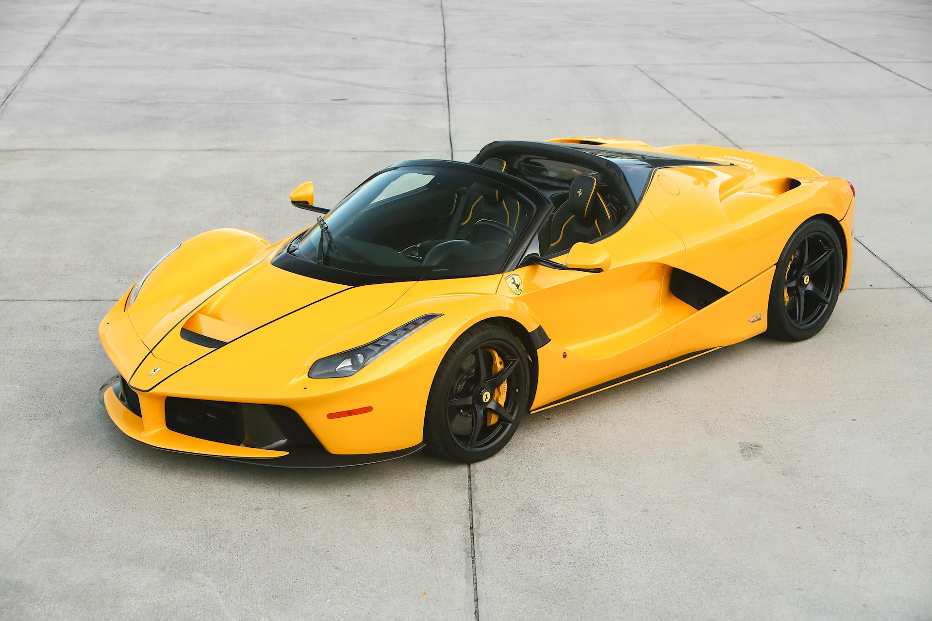 Ferrari LaFerrari Aperta