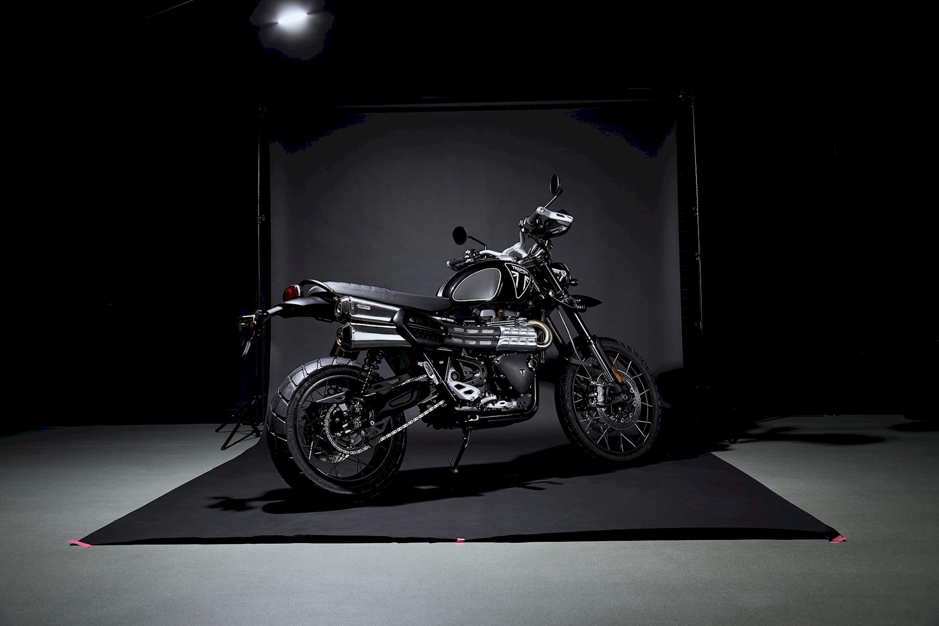 Triumph Scrambler 1200 Bond Edition
