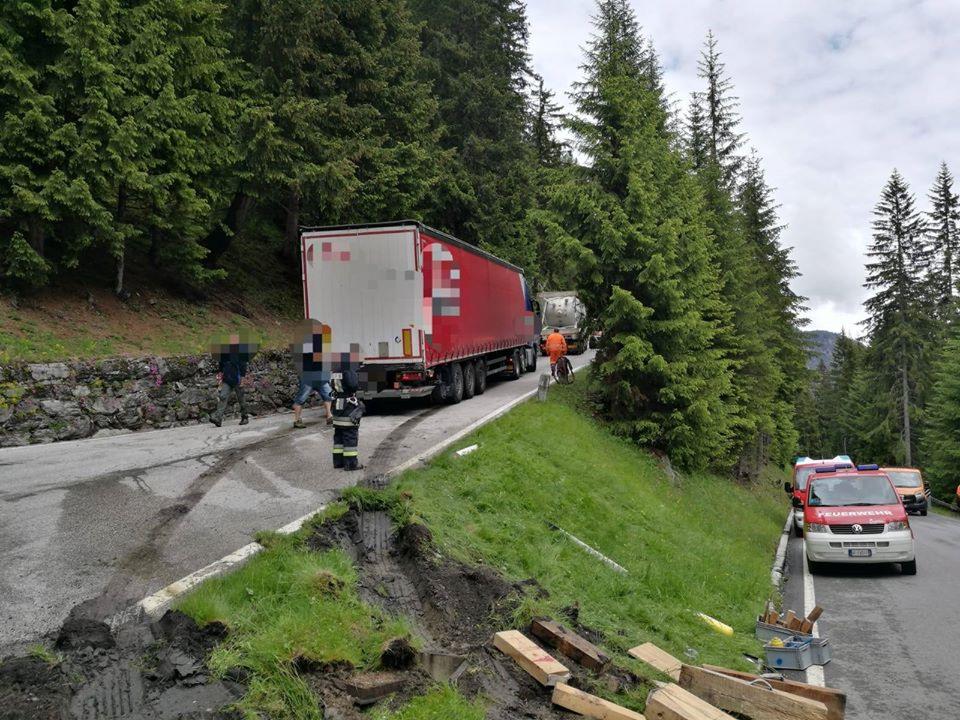 tir bloccato stelvio