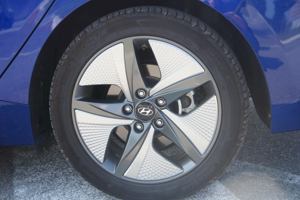 Hyundai Ioniq Hybrid