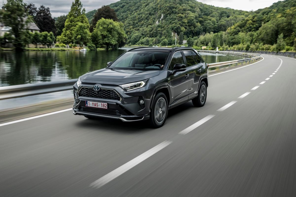Toyota RAV4 Plug-in Hybrid 2021