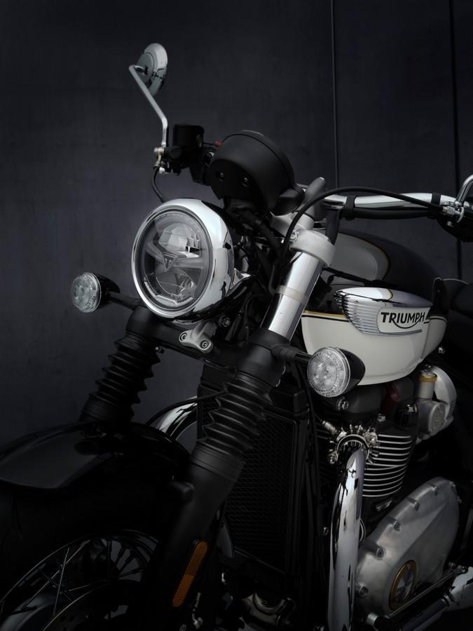 Trimph Bonneville Speedmaster 2021