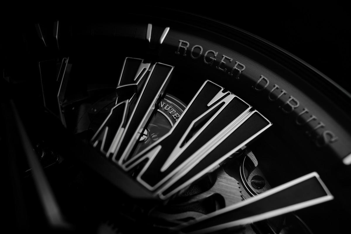 Roger Dubuis Excalibur Diabolus in Machina 2021