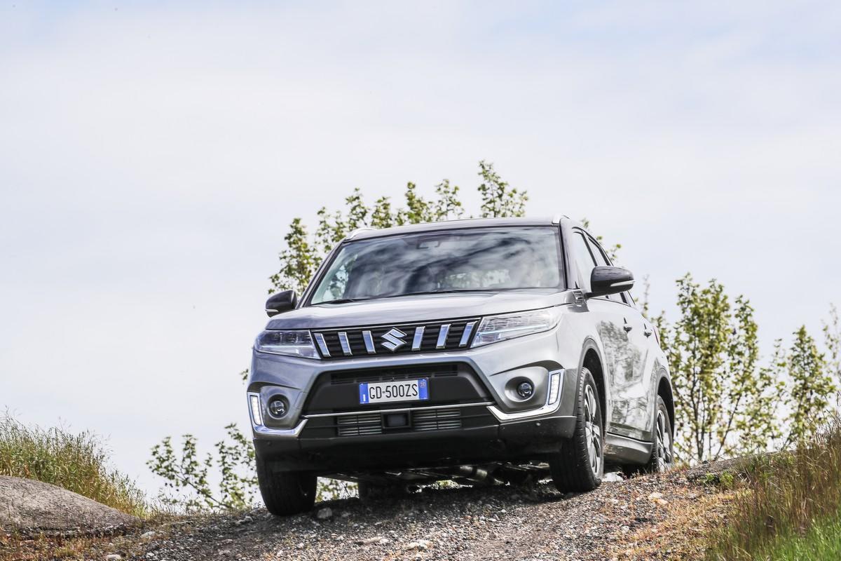 Suzuki S-Cross Hybrid 2021