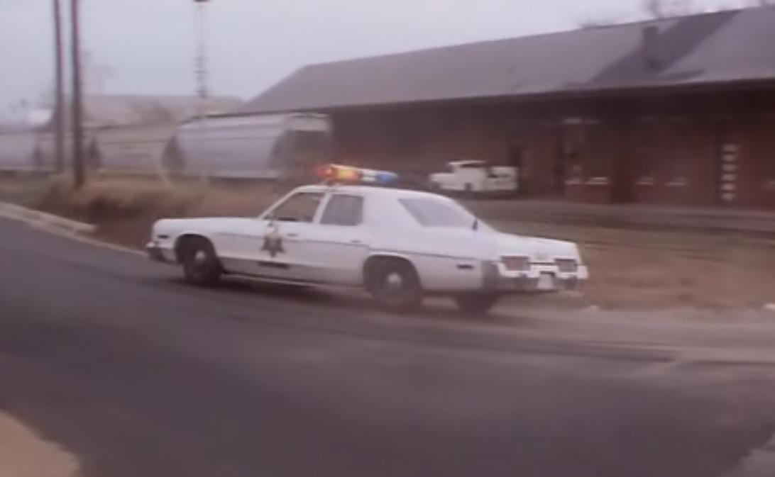 Dodge Monaco 1975 Hazzard