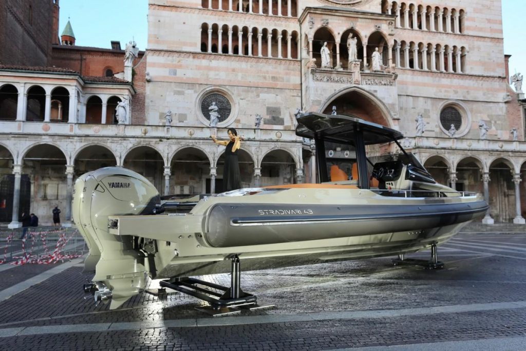 Cantieri Capelli Stradivari 43