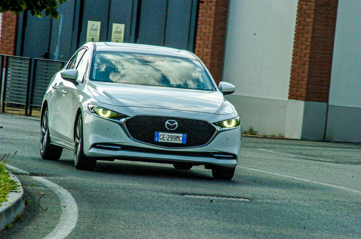 Mazda3 Sedan