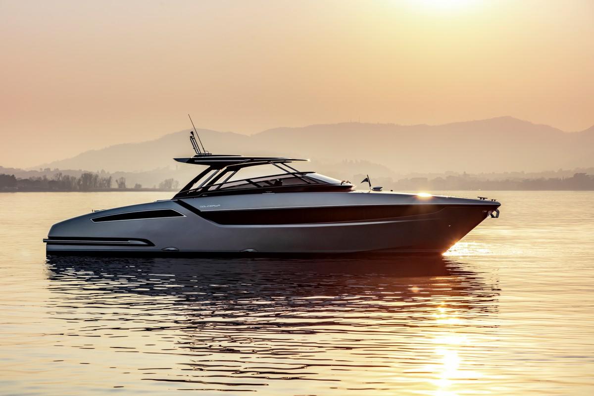 Nuovo Riva Dolceriva con hard top