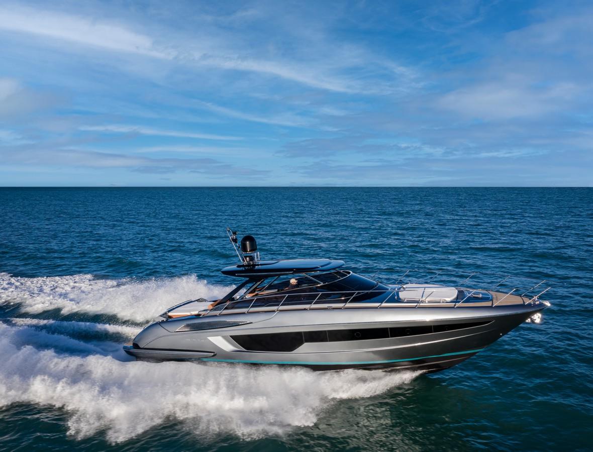 Riva 56 Rivale Hard Top