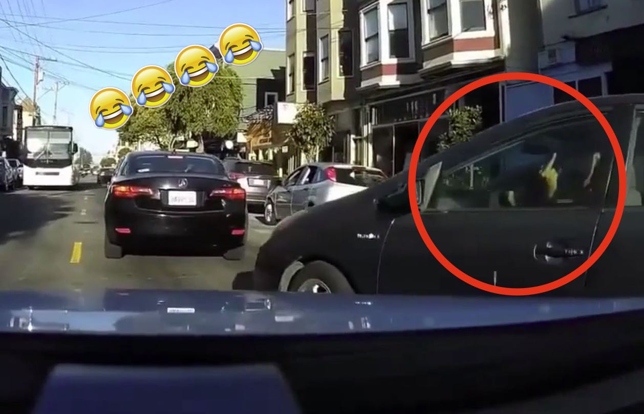 parcheggio dito medio