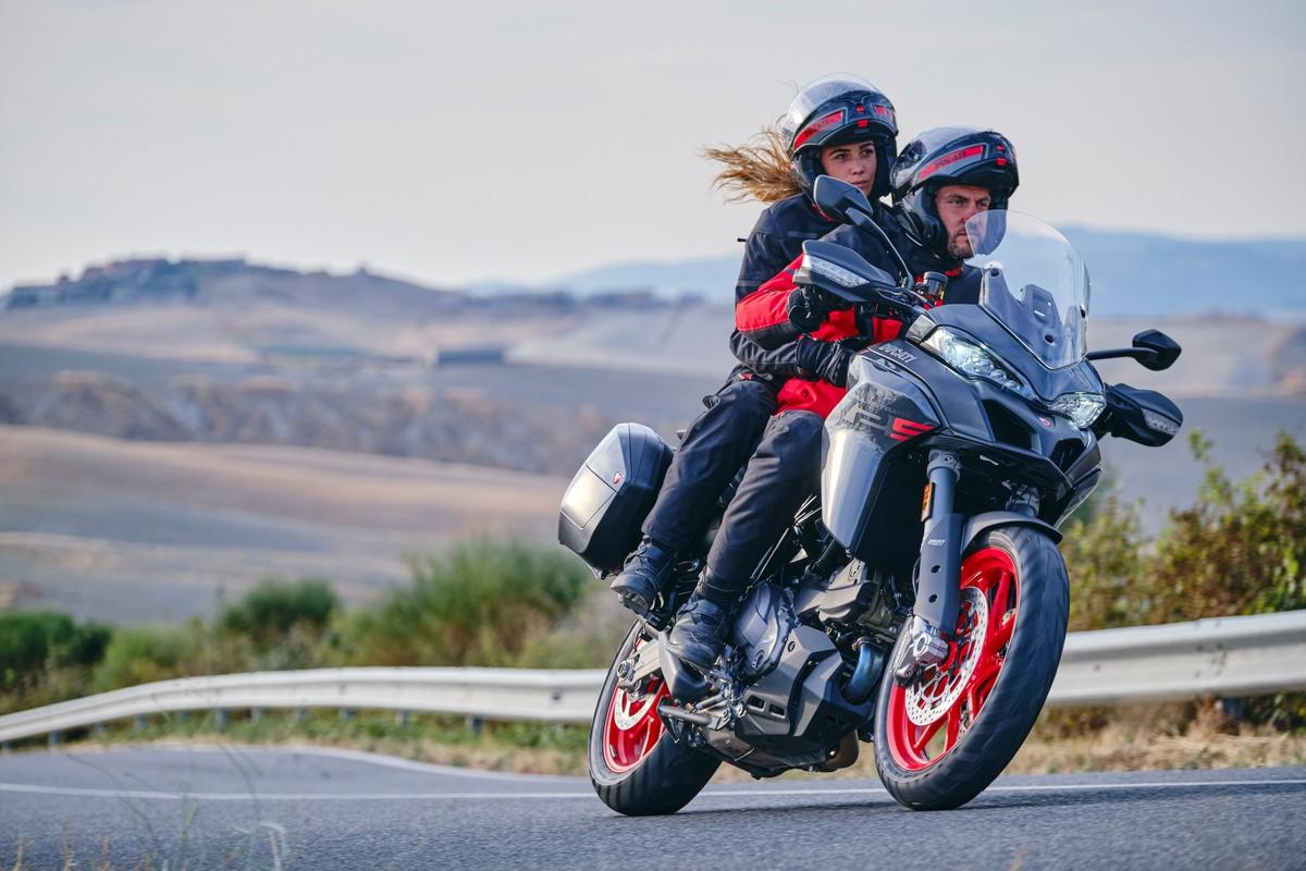 Ducati Multistrada V2 2022