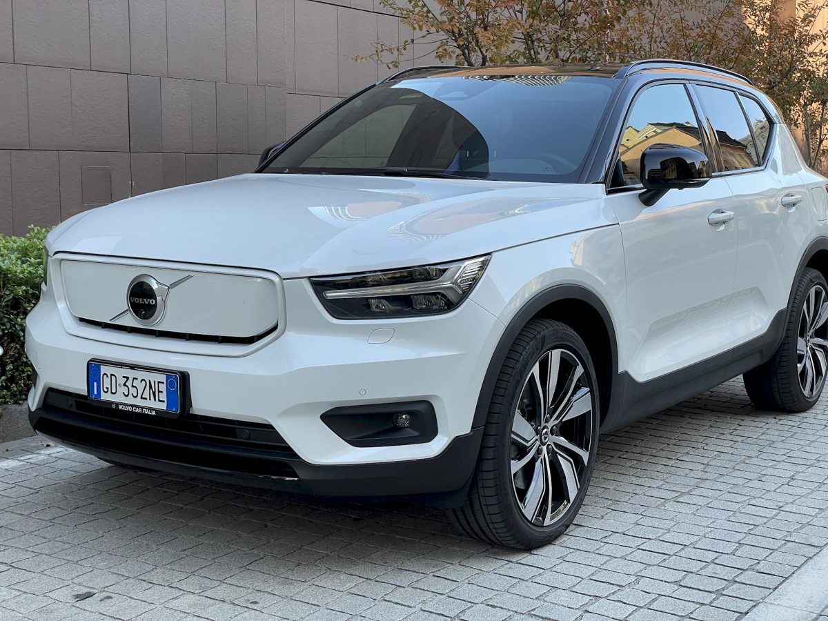 Volvo XC40 Recharge Electric 