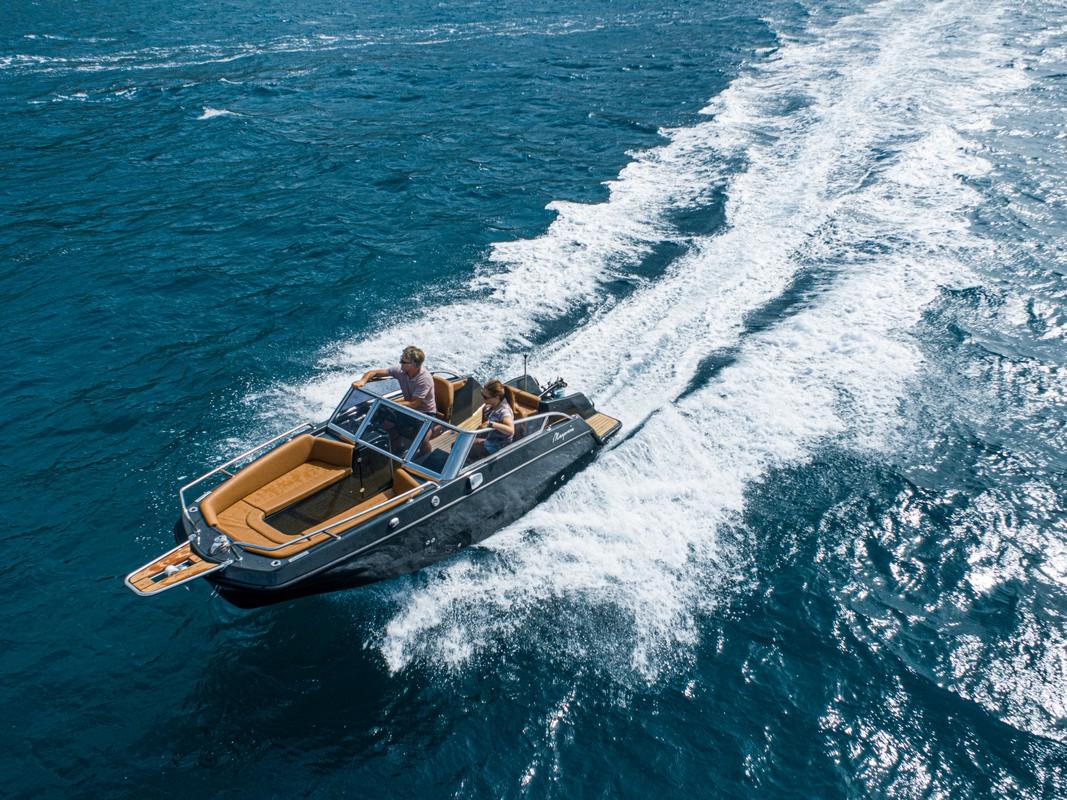 Barca elettrica Magonis Wave e-550