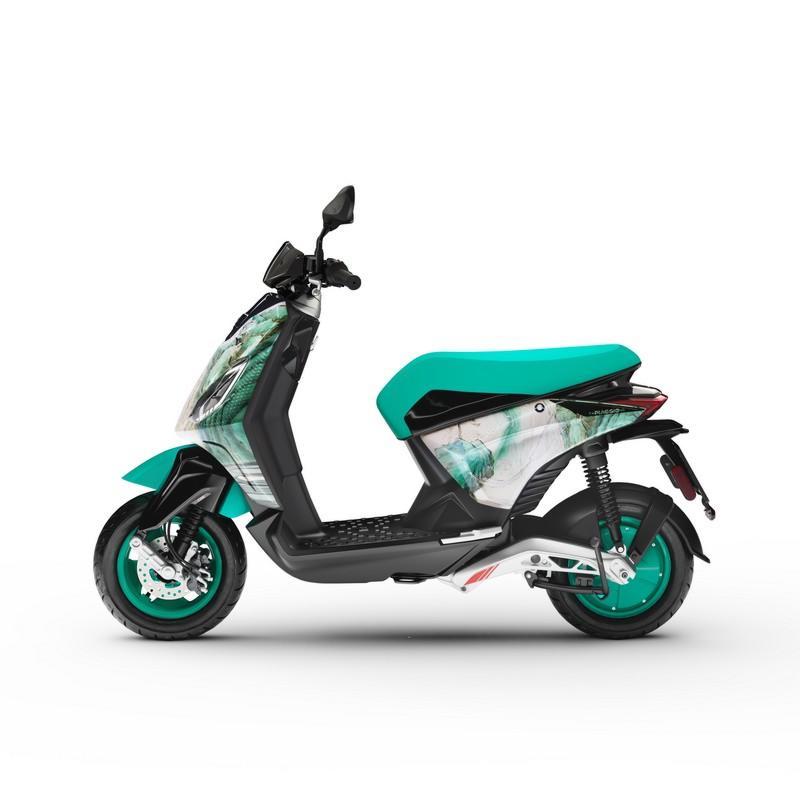 Piaggio 1 Feng Chen Wang