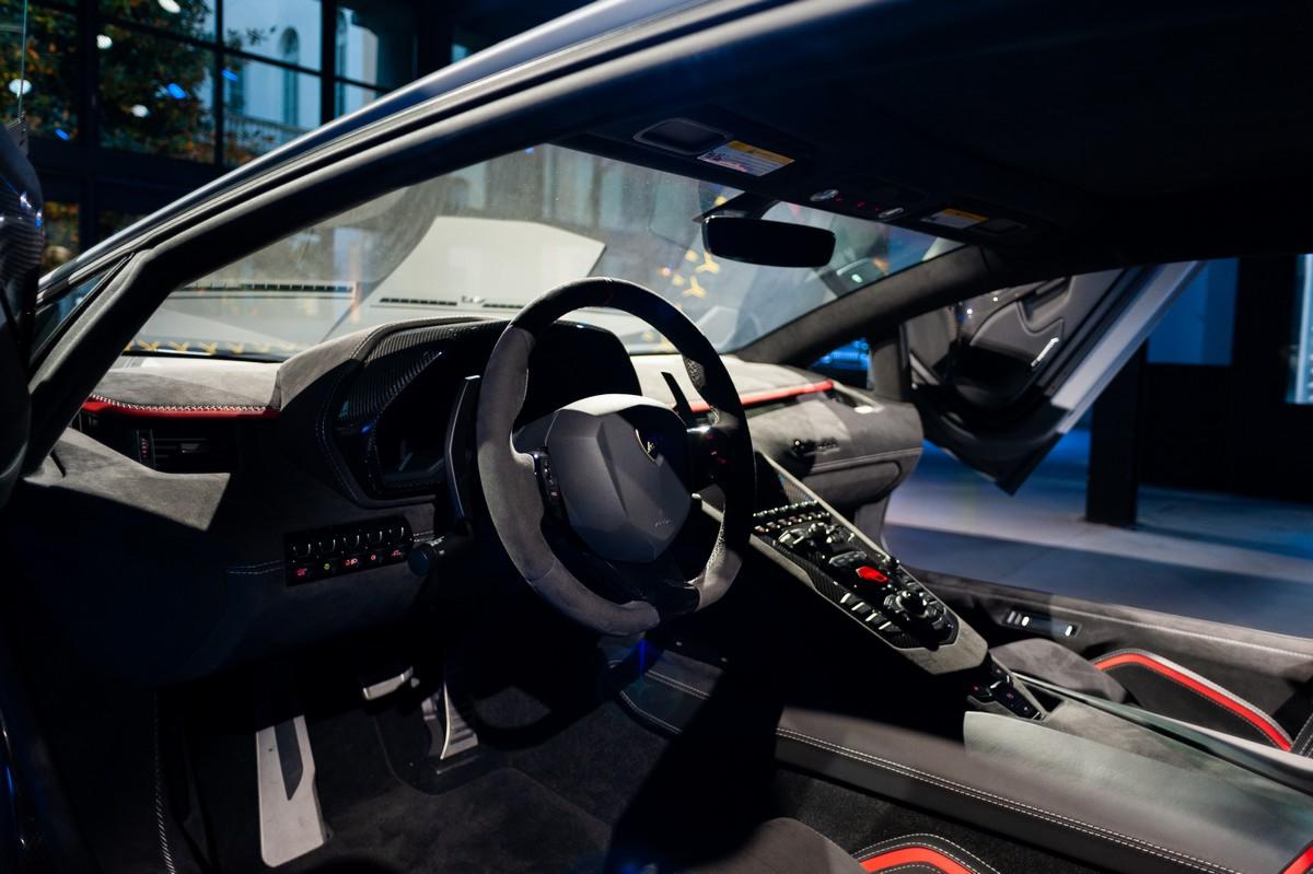 Alcantara Lamborghini