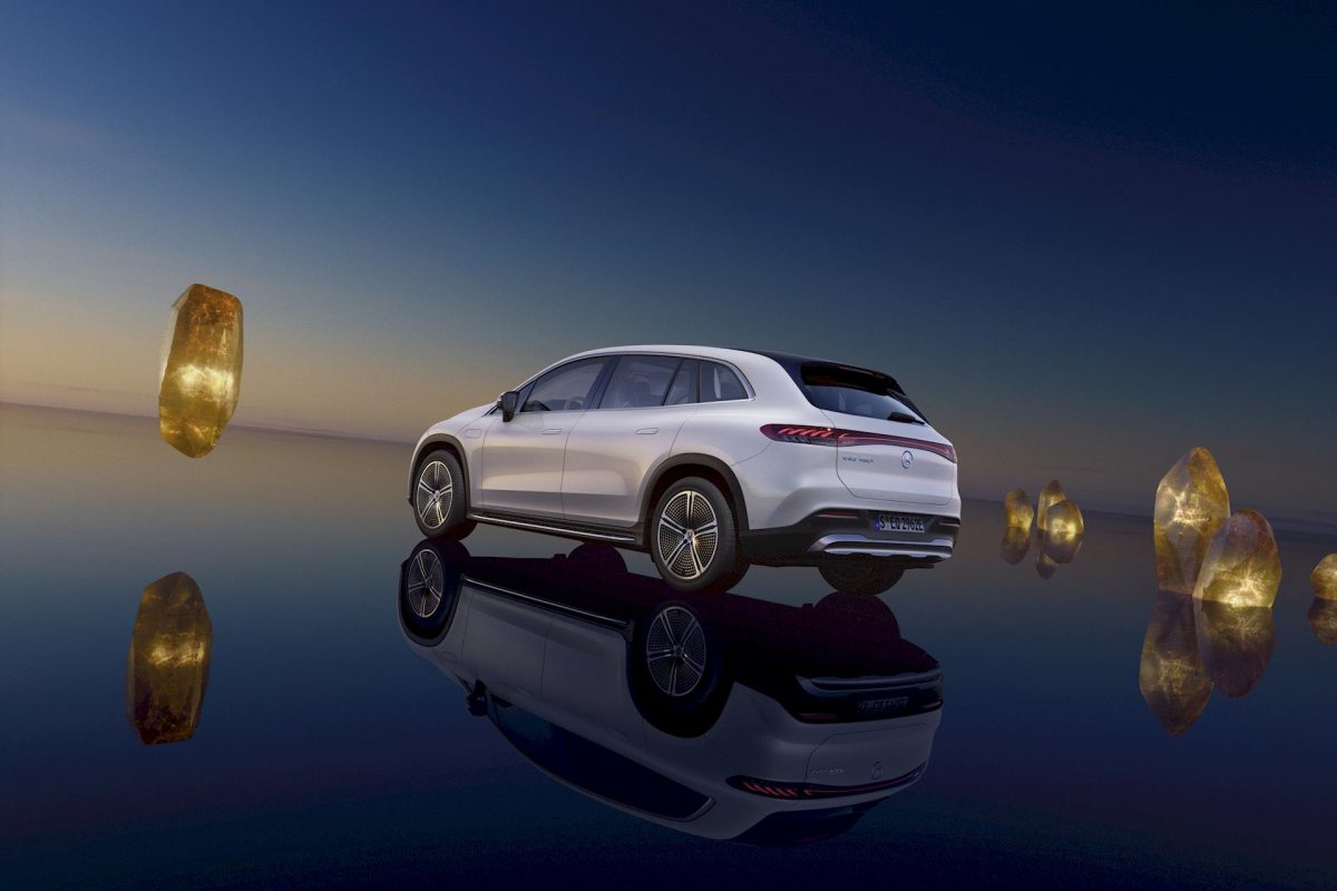 Mercedes EQS SUV