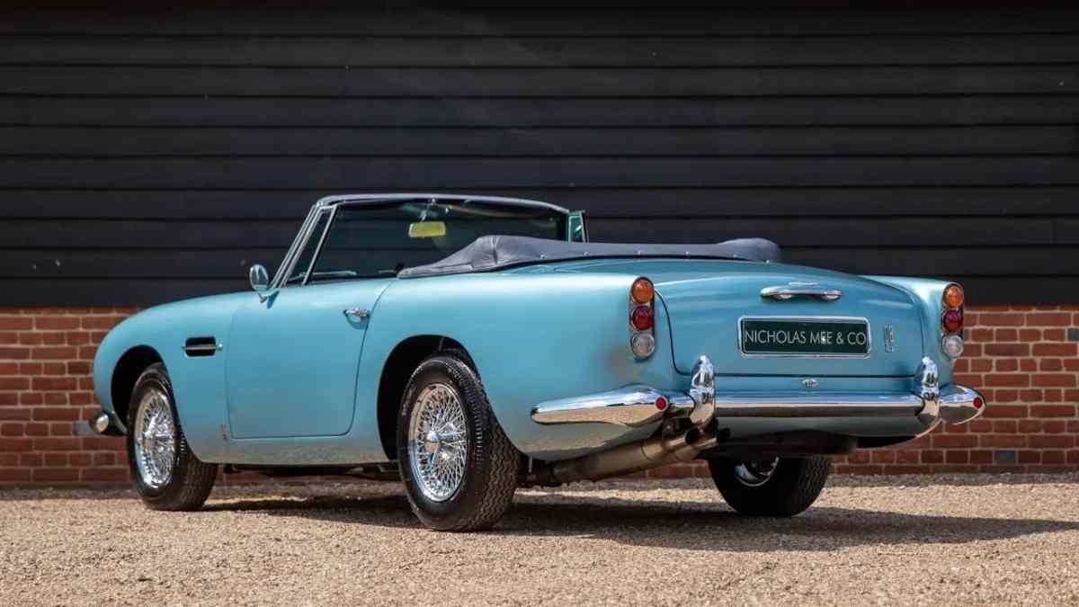 Aston DB5 Convertible