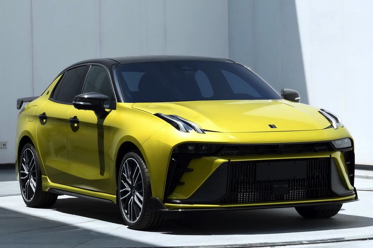 Lynk & Co 03 Facelift