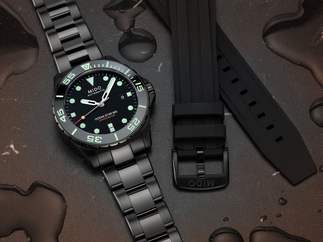 Mido Ocean Star 600 Chronometer DLC
