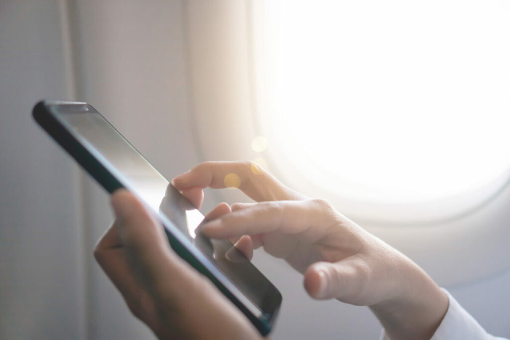 smartphone plane modalità aereo