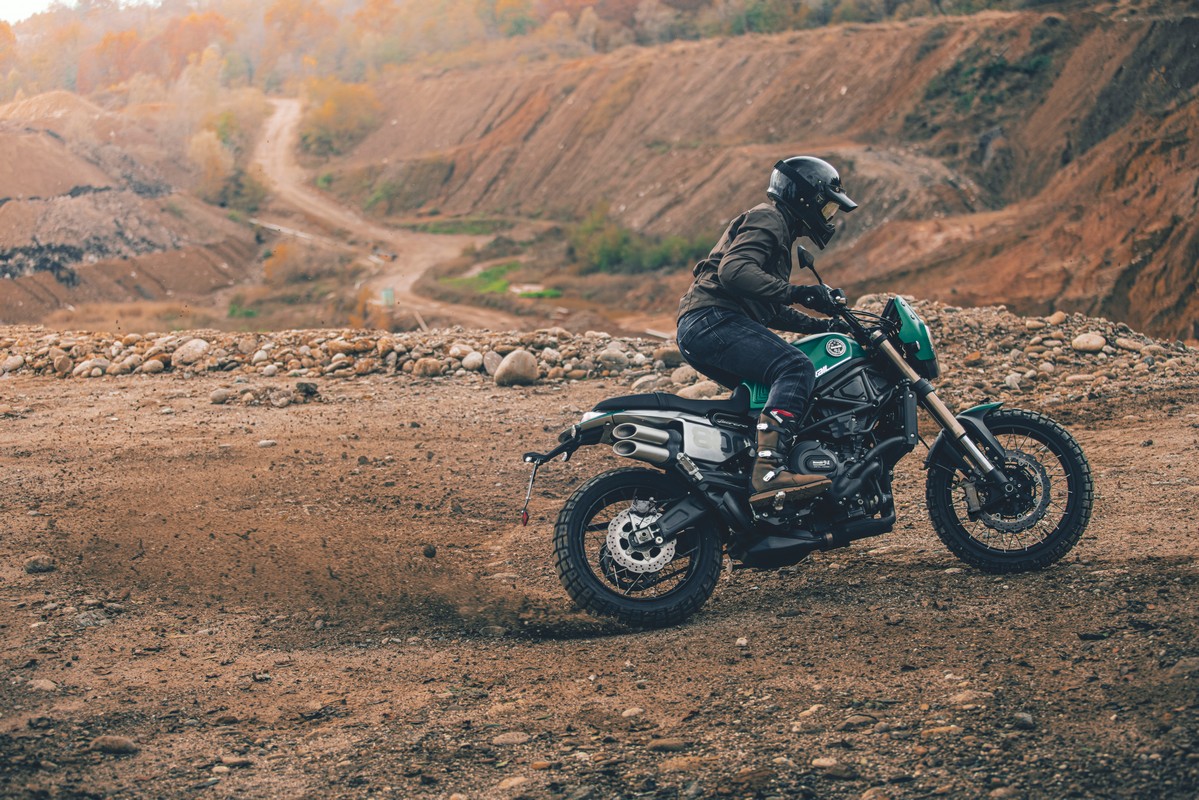 Benelli Leoncino 800 Trail 2023