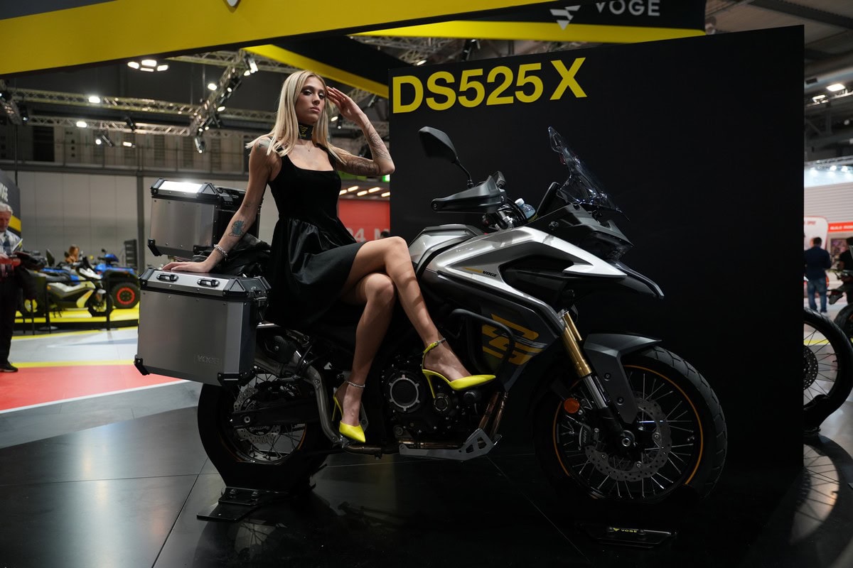 Eicma Girls 2023