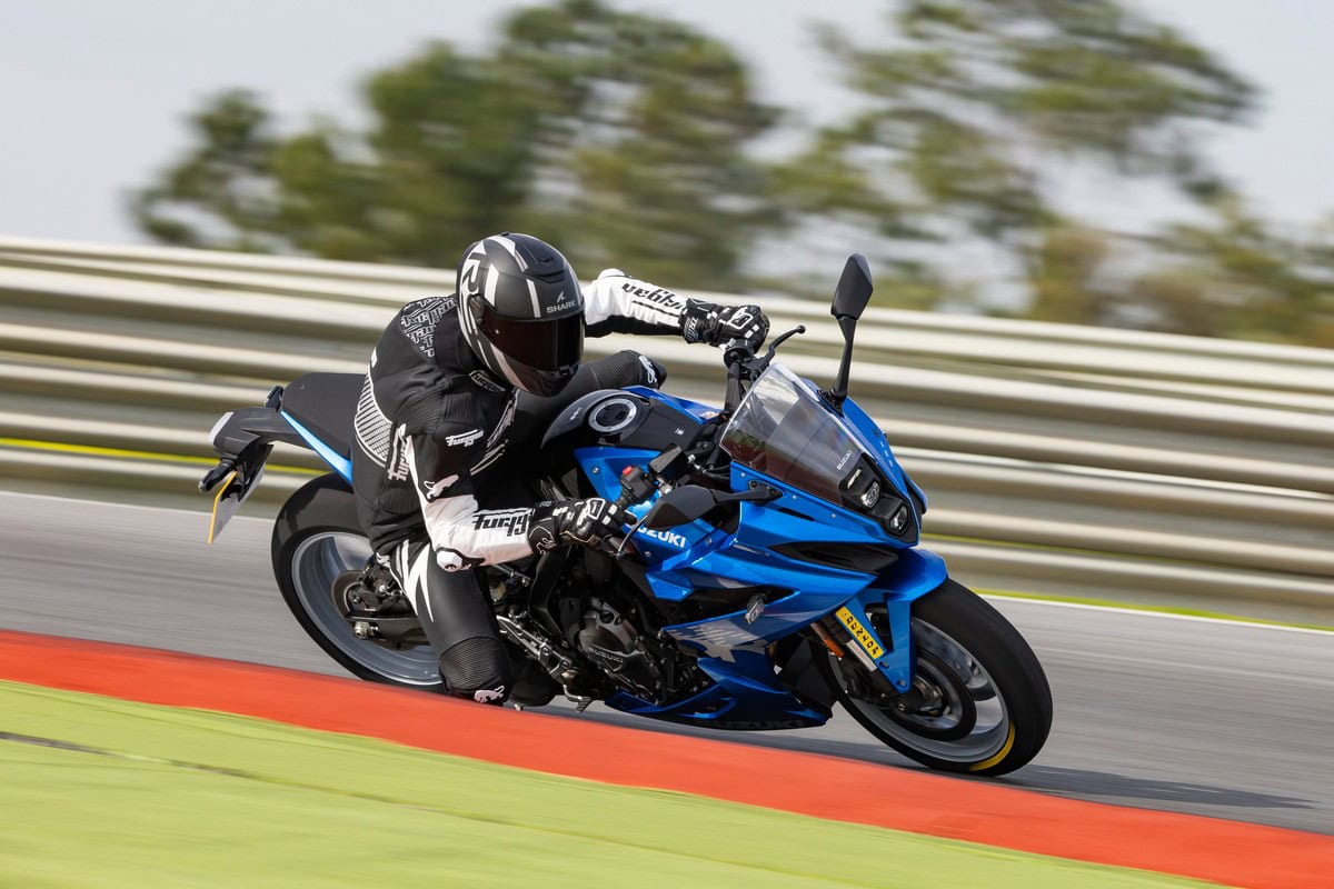 Suzuki GSX-8R 2024