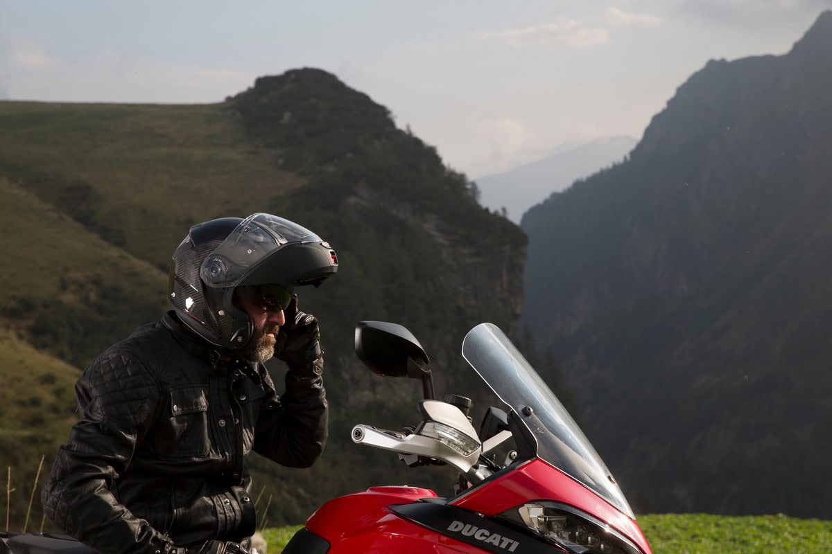 Caberg Levo X Carbon 2024