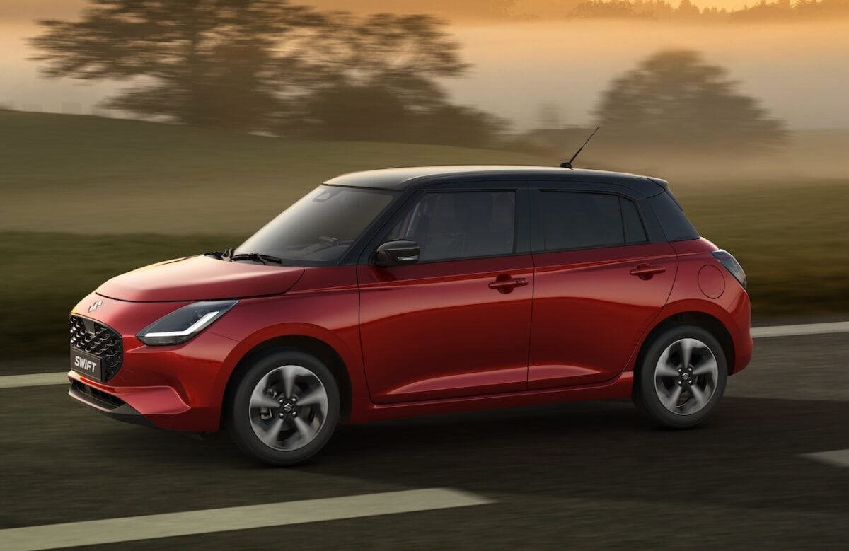 Suzuki Swift 2024 red