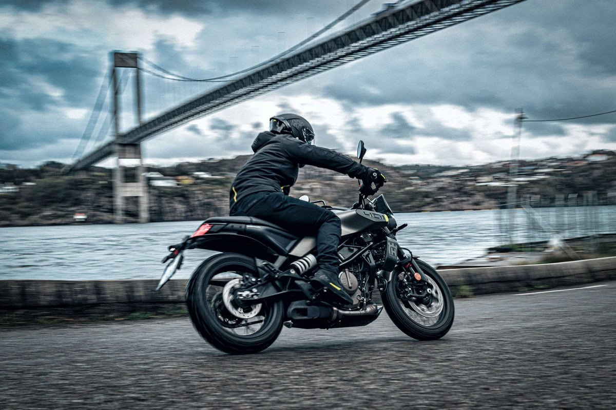 Husqvarna Svartpilen 401 2024