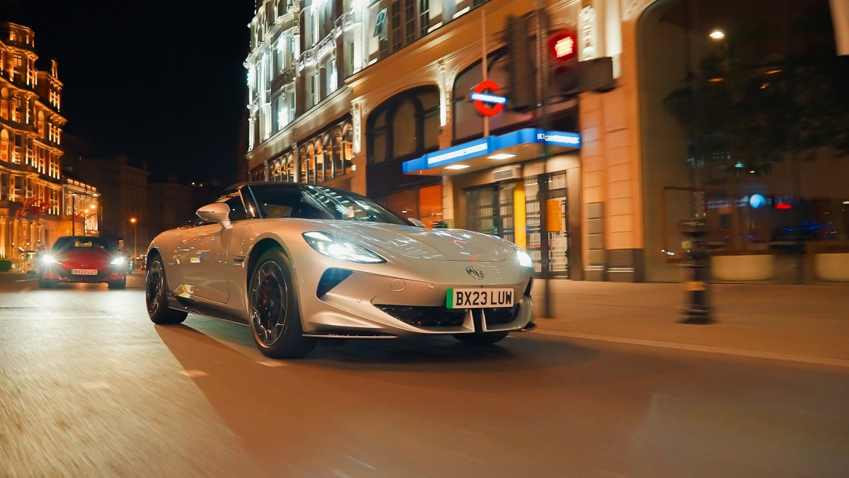 MG Cyberster motore prestazioni