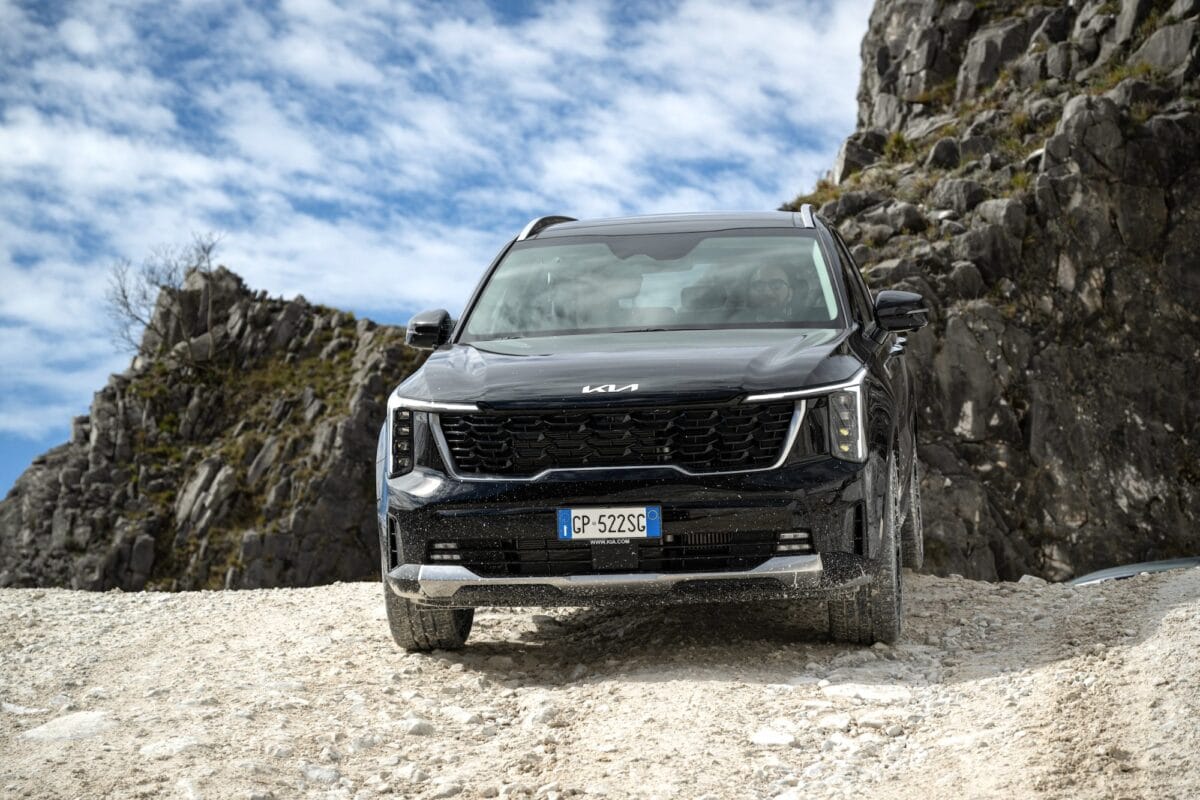 Kia Sorento 2024 front