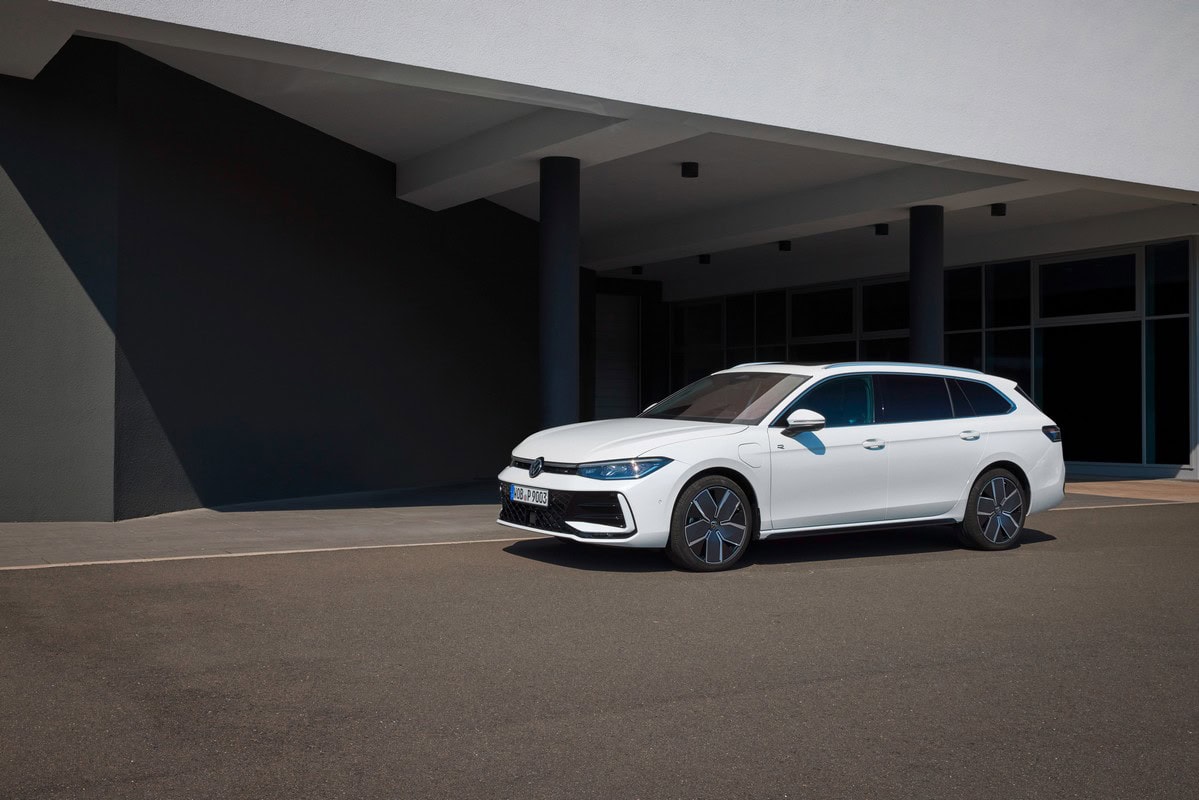 Volkswagen Passat eHybrid 2024