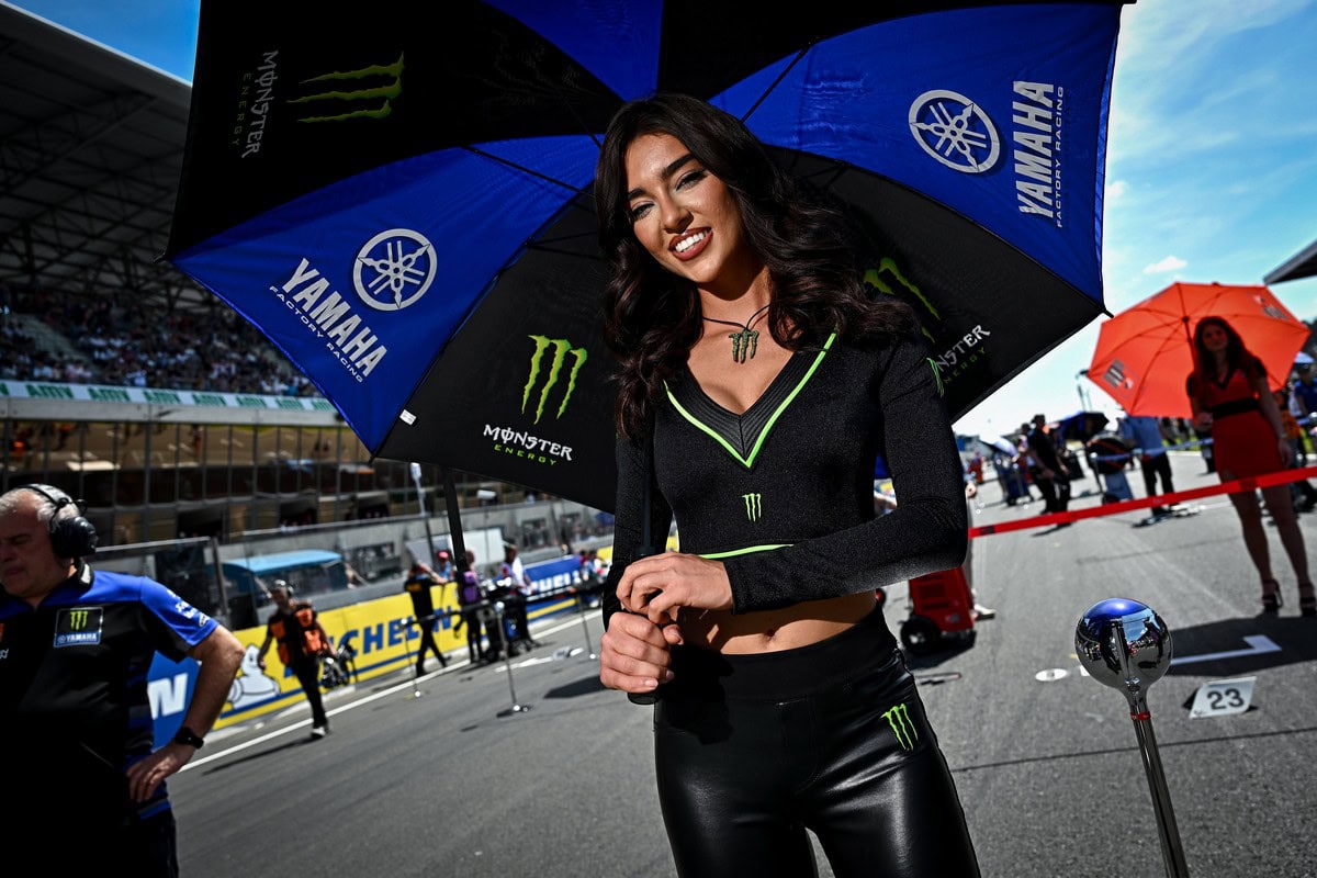 Yamaha Racing Girls MotoGP Le Mans 2024