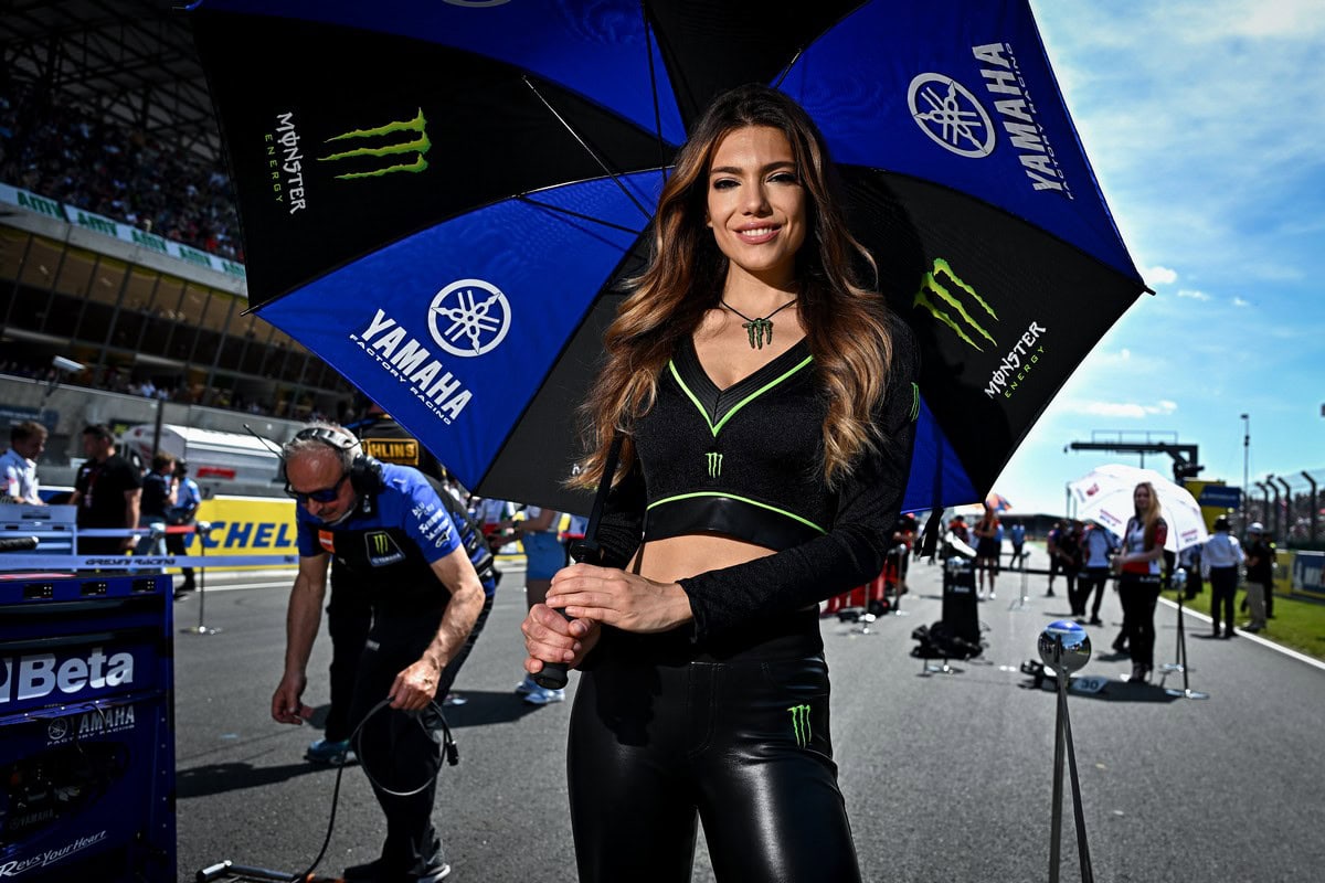 Yamaha Racing Girls MotoGP Le Mans 2024