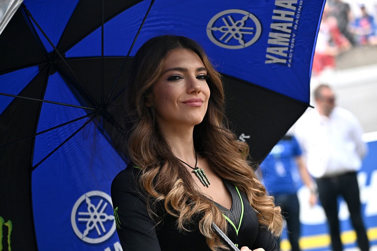 Yamaha Racing Girls MotoGP Le Mans 2024