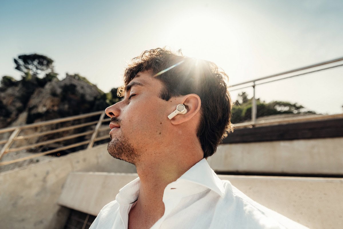 Bang & Olufsen Charles Leclerc