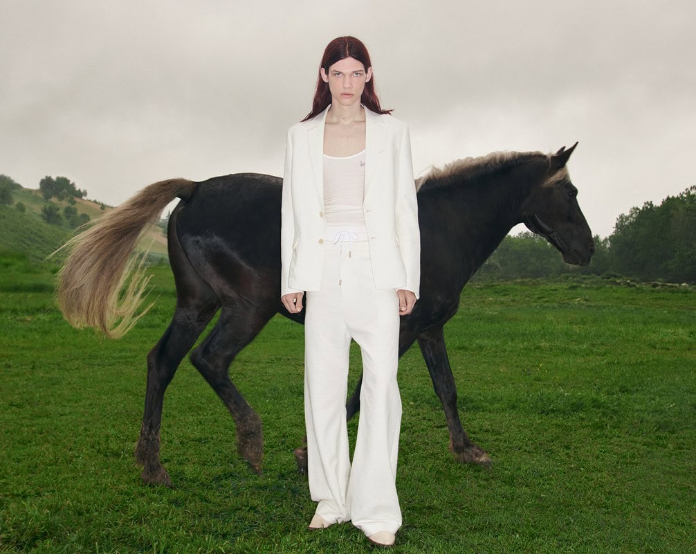 Vespa The Empty Space